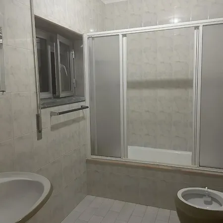 Joe's House Pensionat *