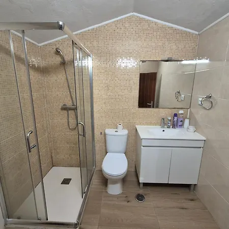 Joe's House Pensionat Fátima